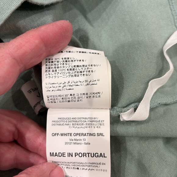 Off-White 2021 What stars are you under? - Picture 14 of 14